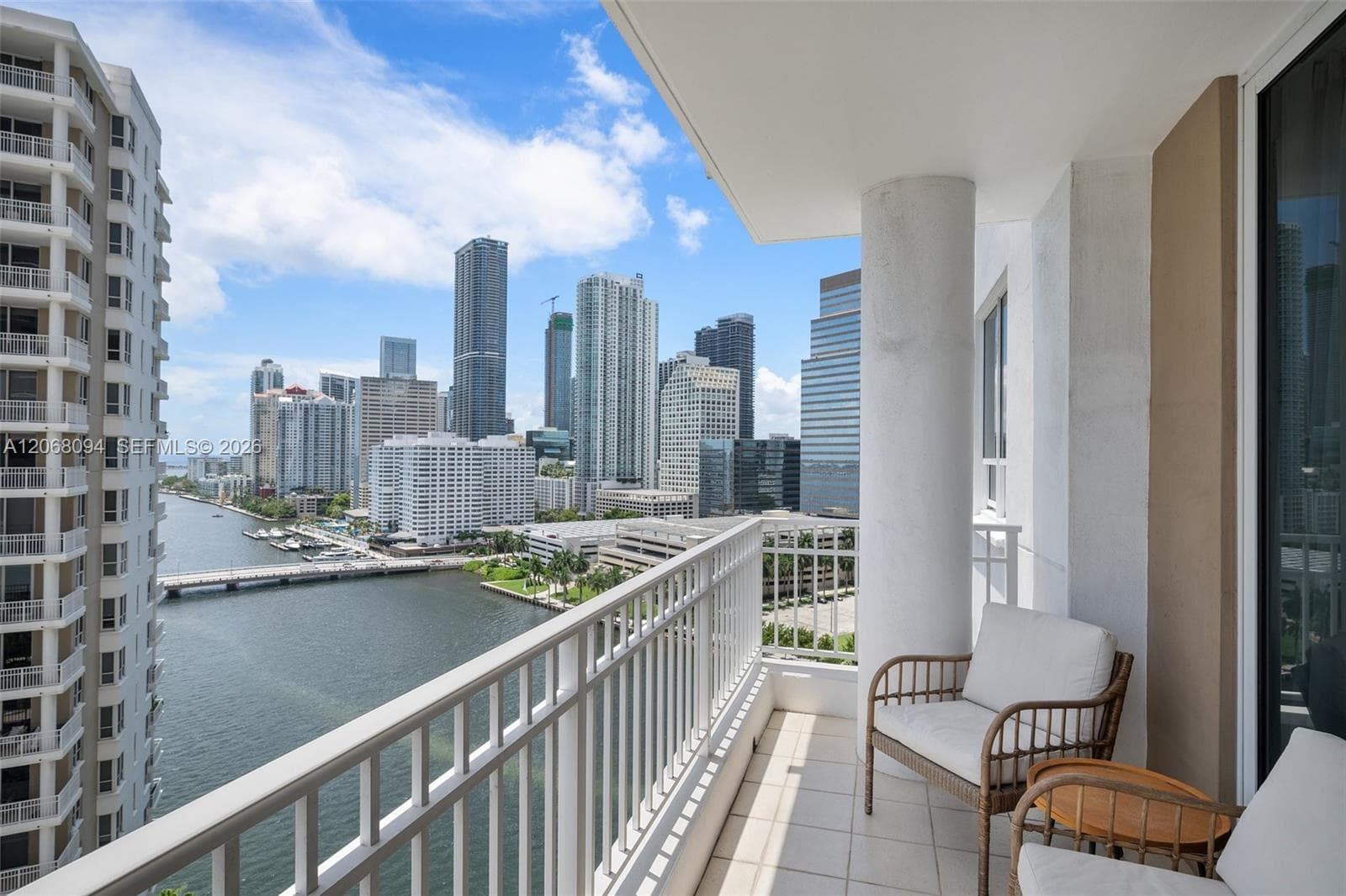 801 Brickell Key Blvd # 1805, Miami FL 33131