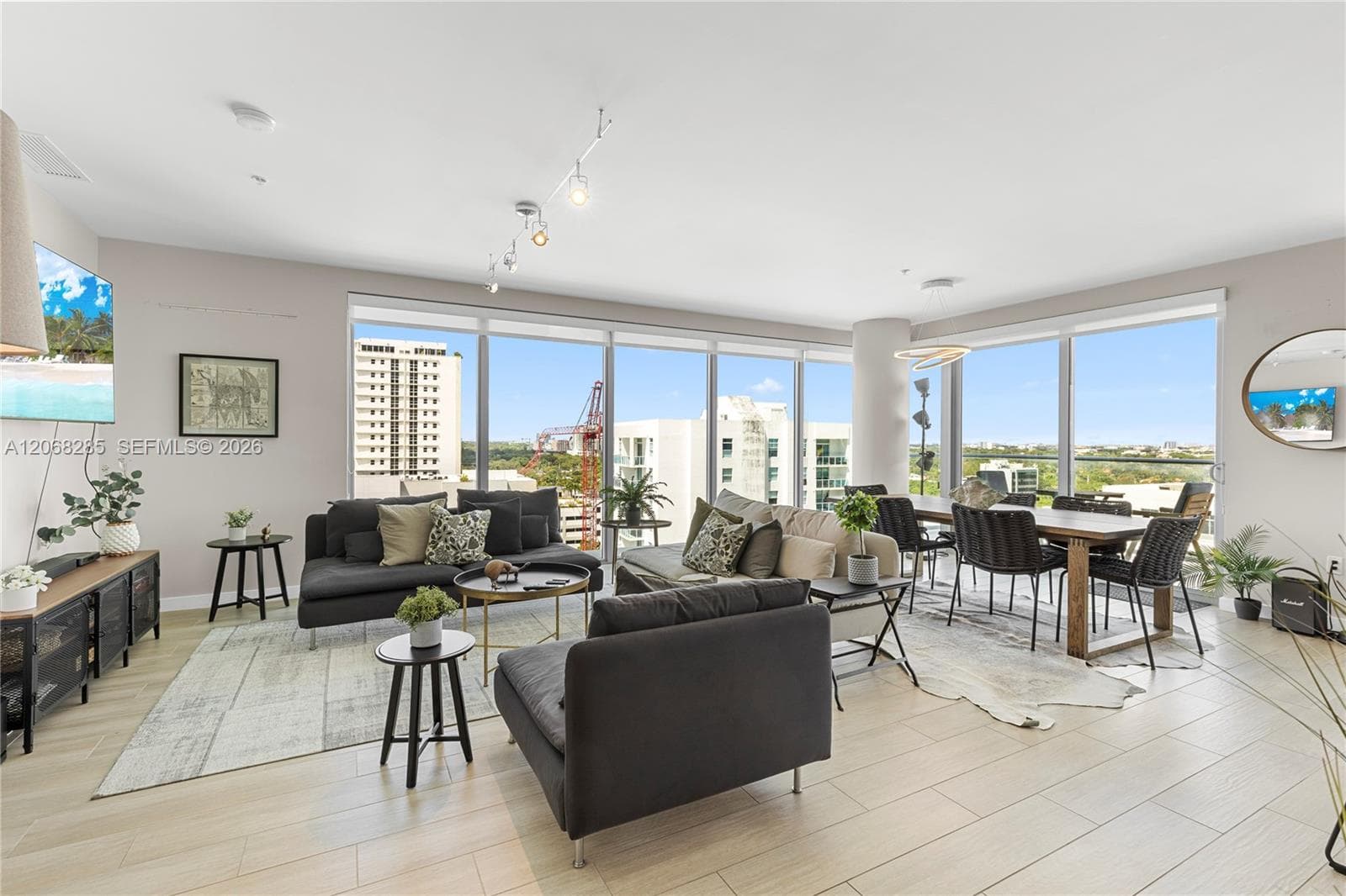 1600 SW 1st Ave # 1202, Miami FL 33129