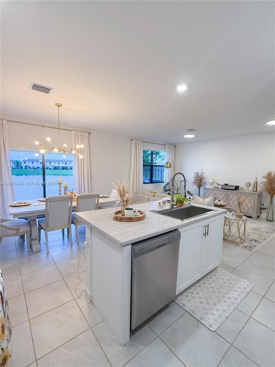 10095 SW 231 LN, Miami FL 33190