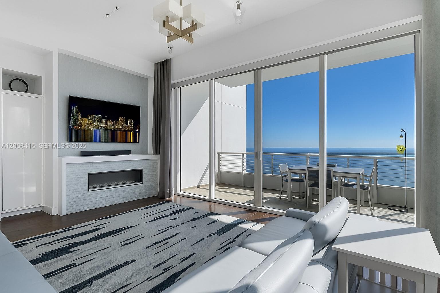 900 Brickell Key Blvd # 2904, Miami FL 33131