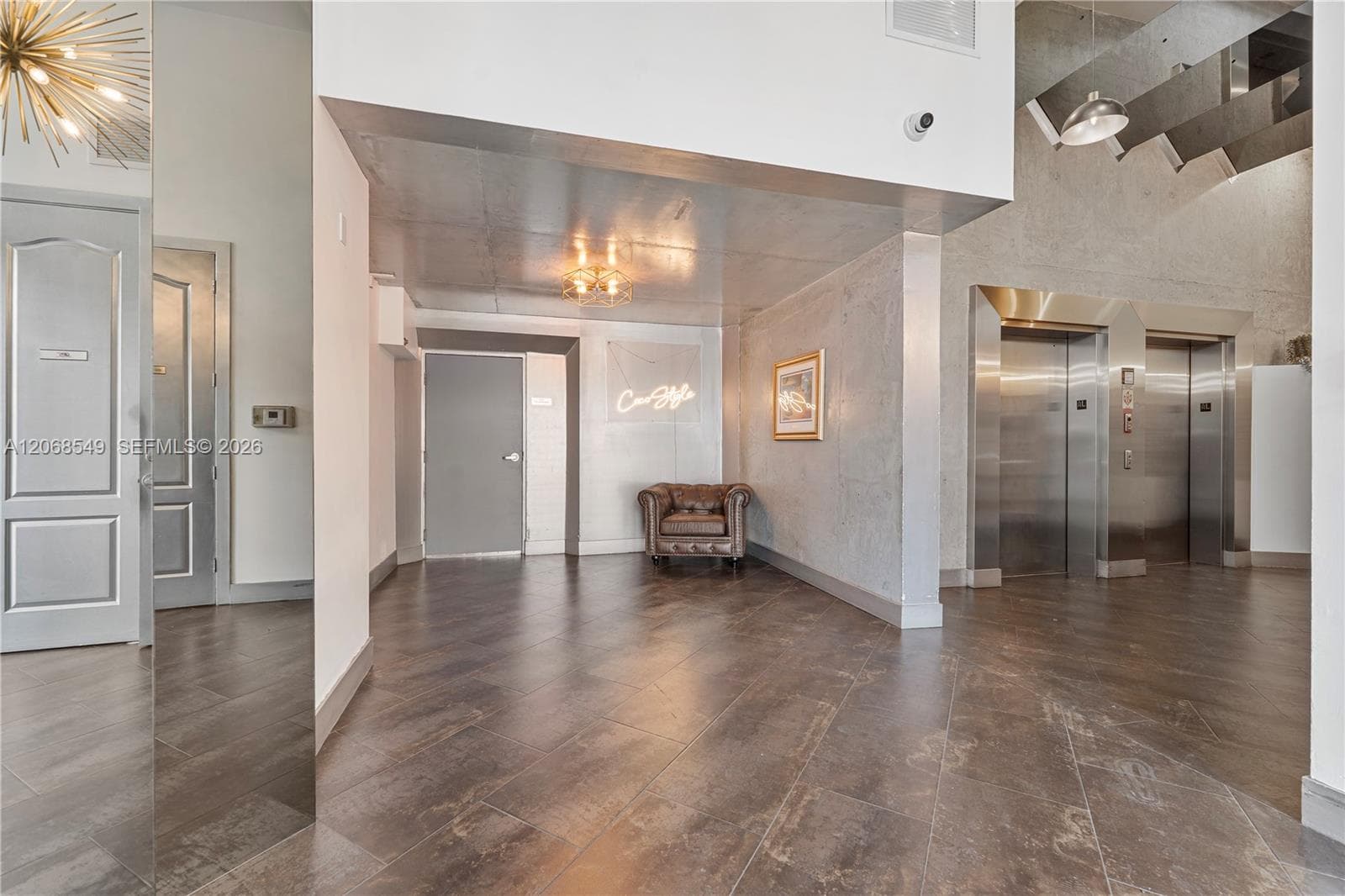3250 Grand Ave # 406, Miami FL 33133