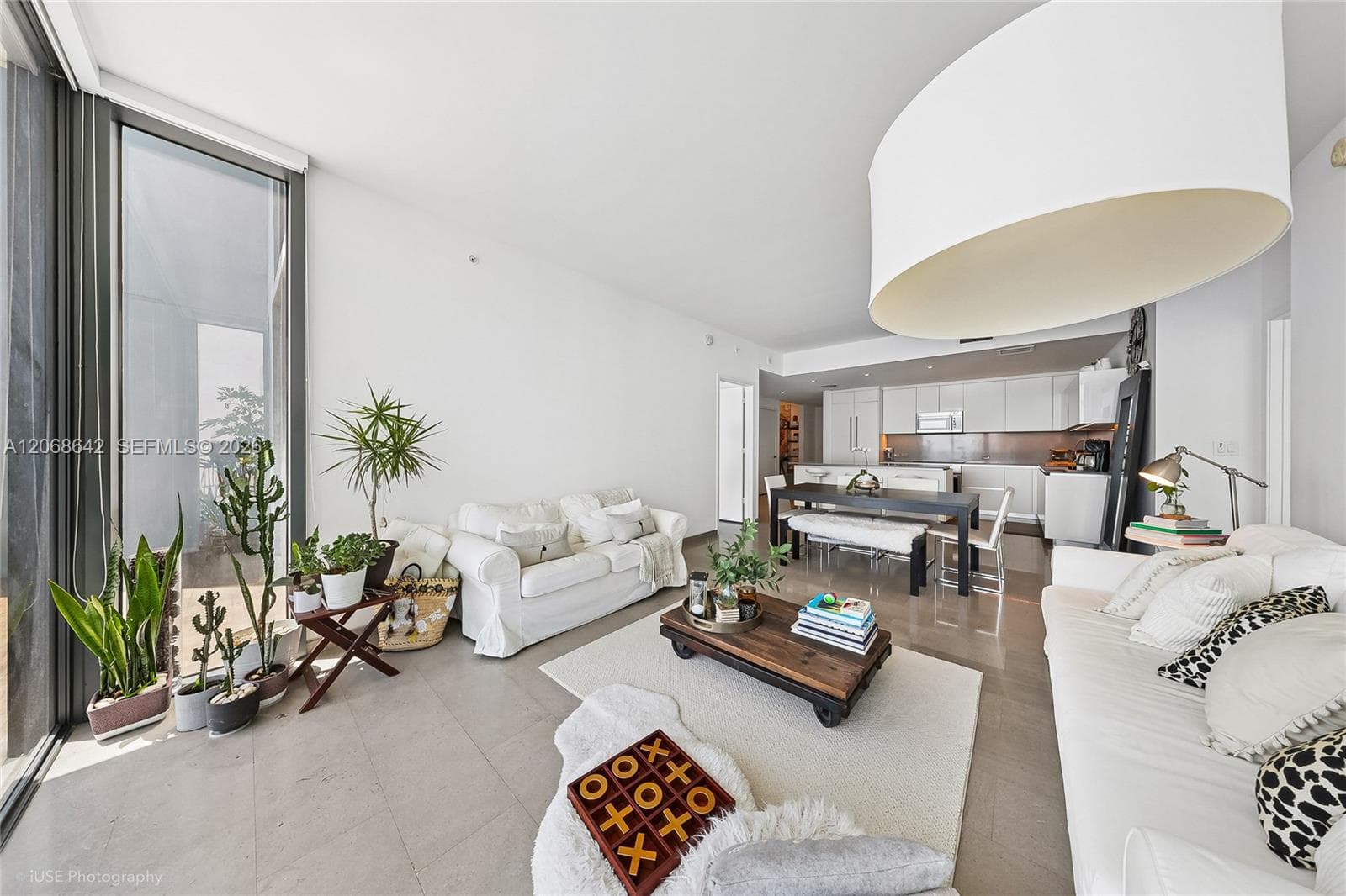 68 SE 6th St # 2909, Miami FL 33131