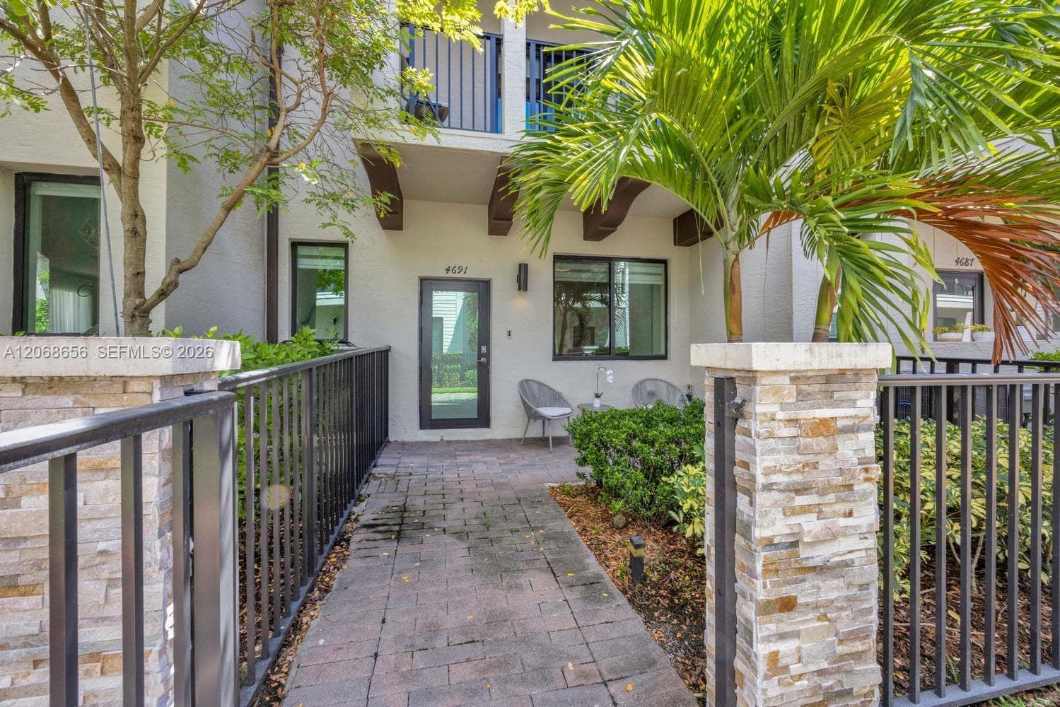 4691 NW 83rd Pkwy, Doral FL 33166
