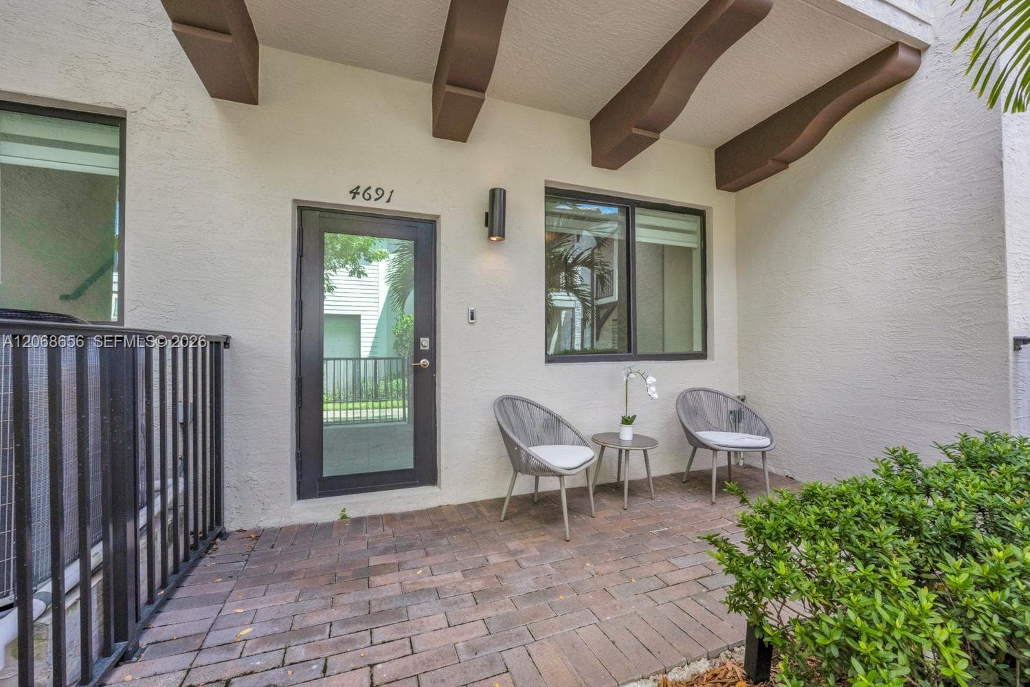 4691 NW 83rd Pkwy, Doral FL 33166