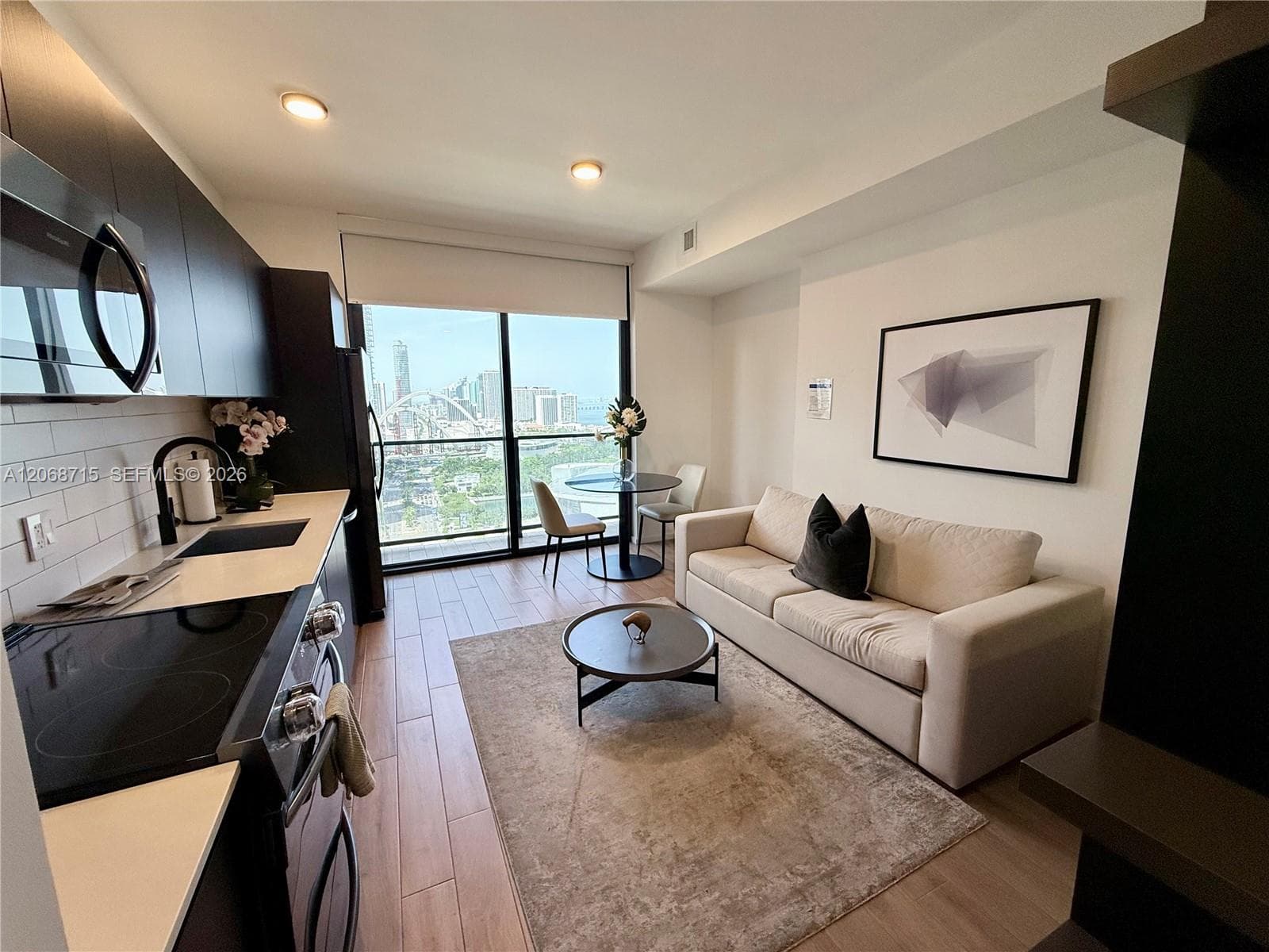 398 NE 5th St # 2203, Miami FL 33132