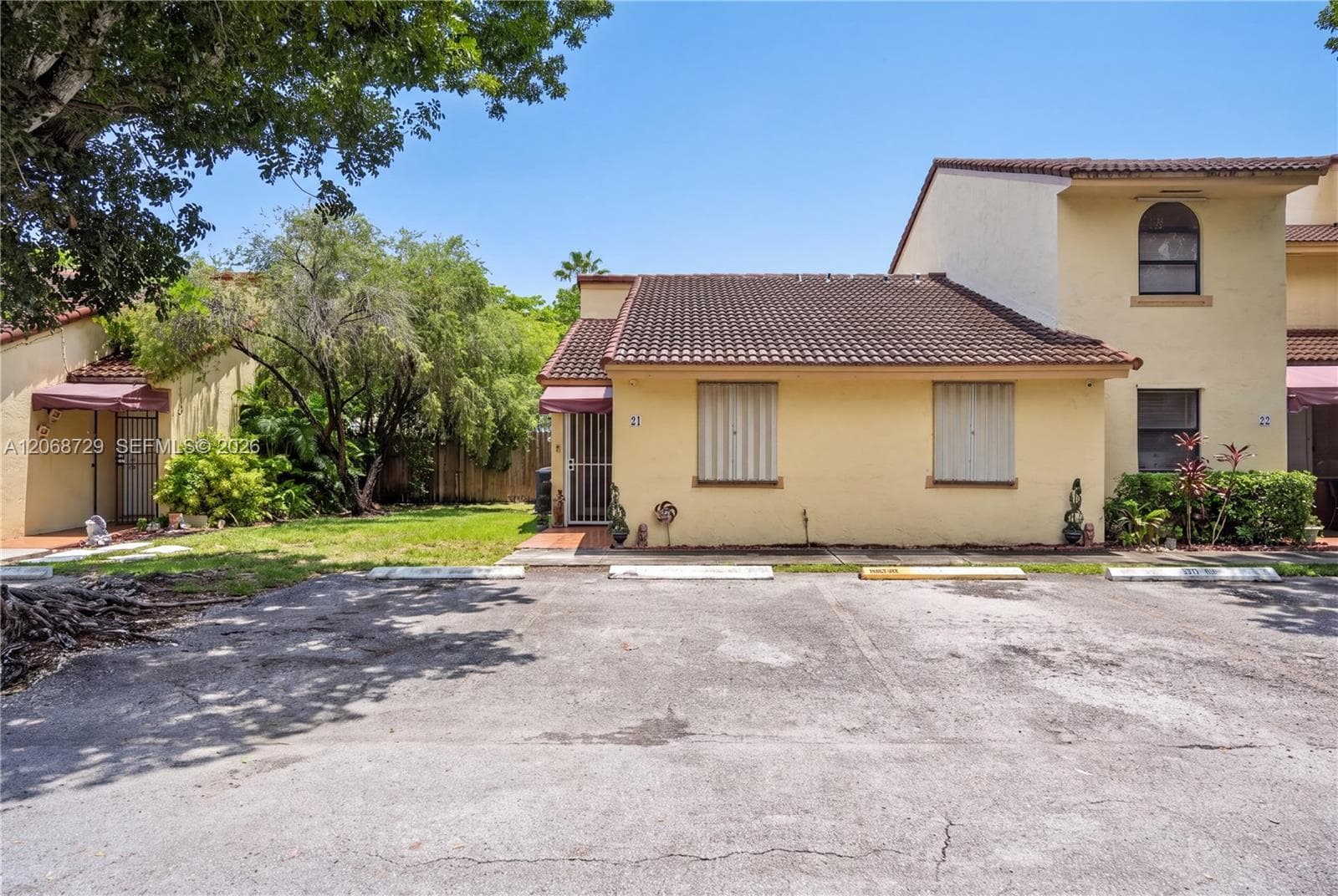 2050 SW 122nd Ave # 21, Miami FL 33175