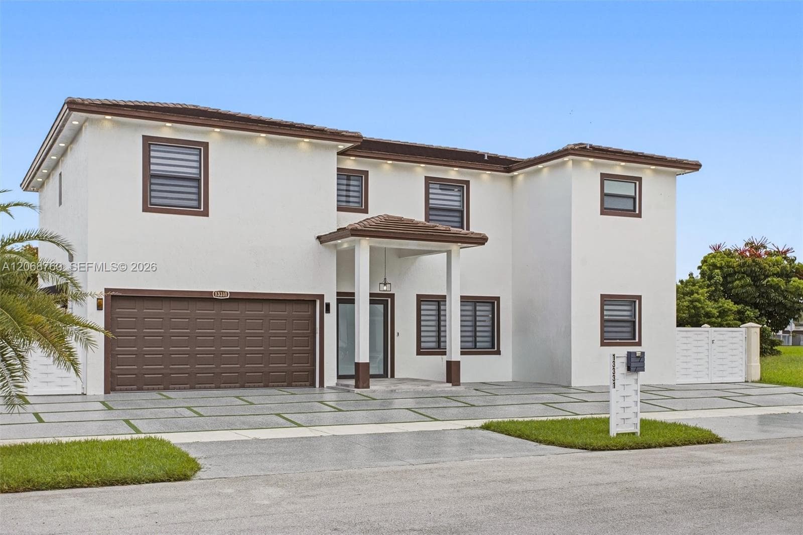 13331 SW 41st St, Miami FL 33175