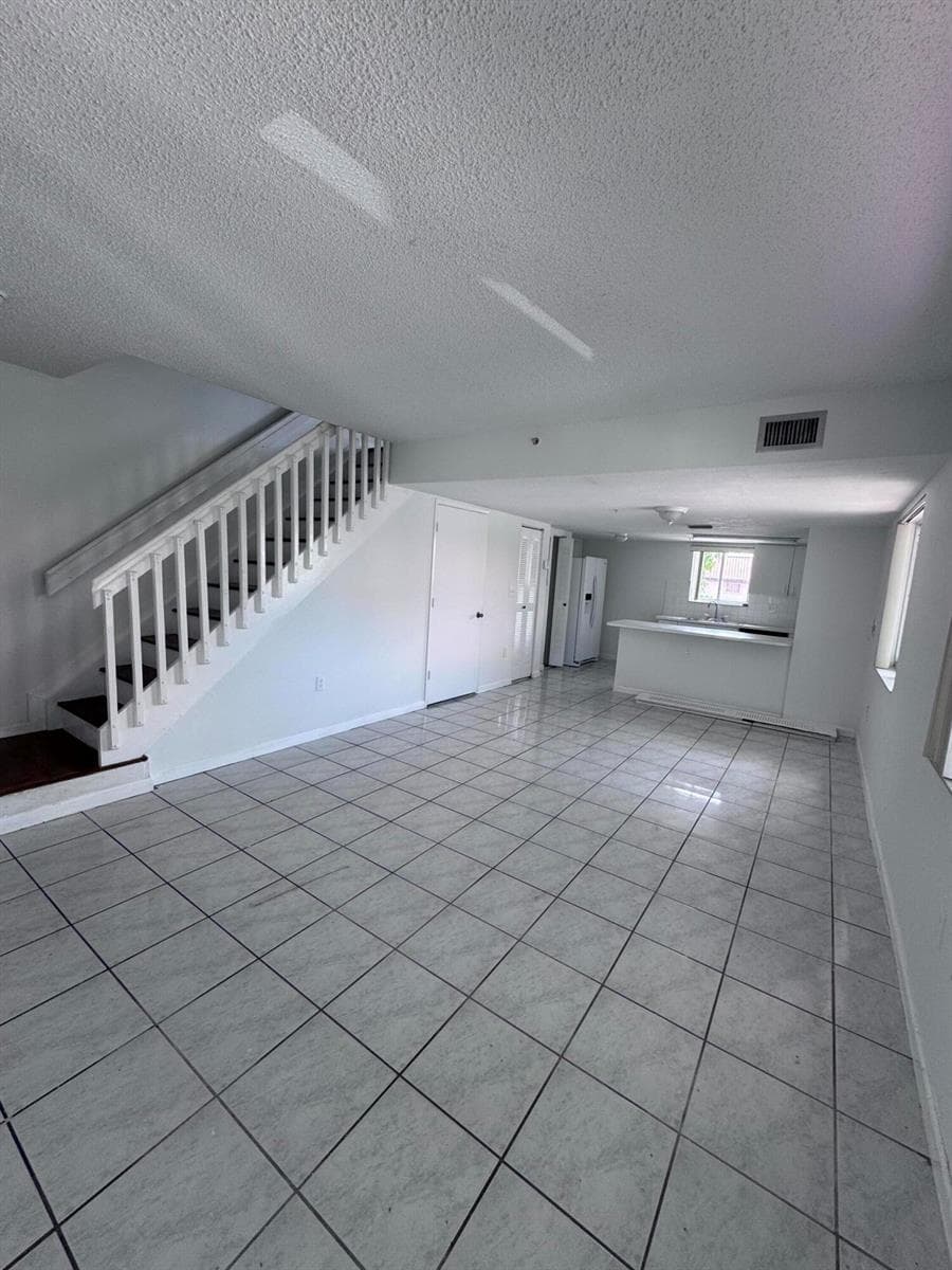 551 NW 82ND Avenue # 526, Miami FL 33126