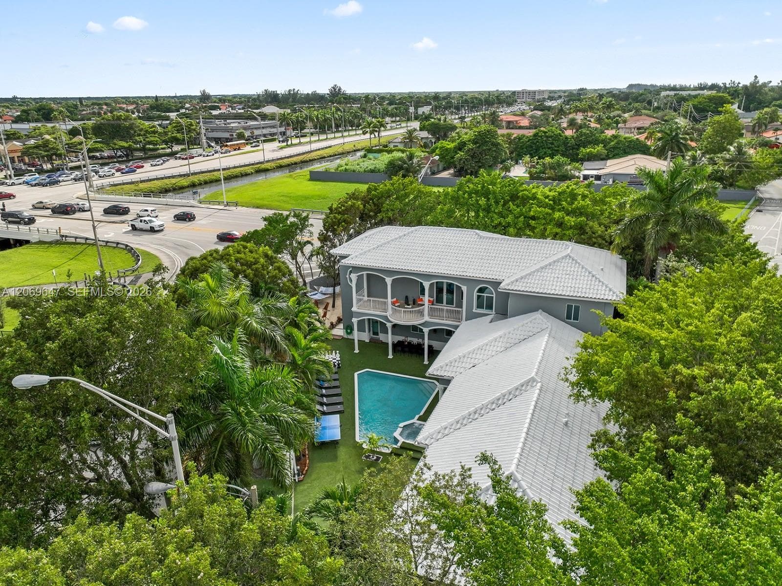 12141 Walsh Blvd, Miami FL 33184