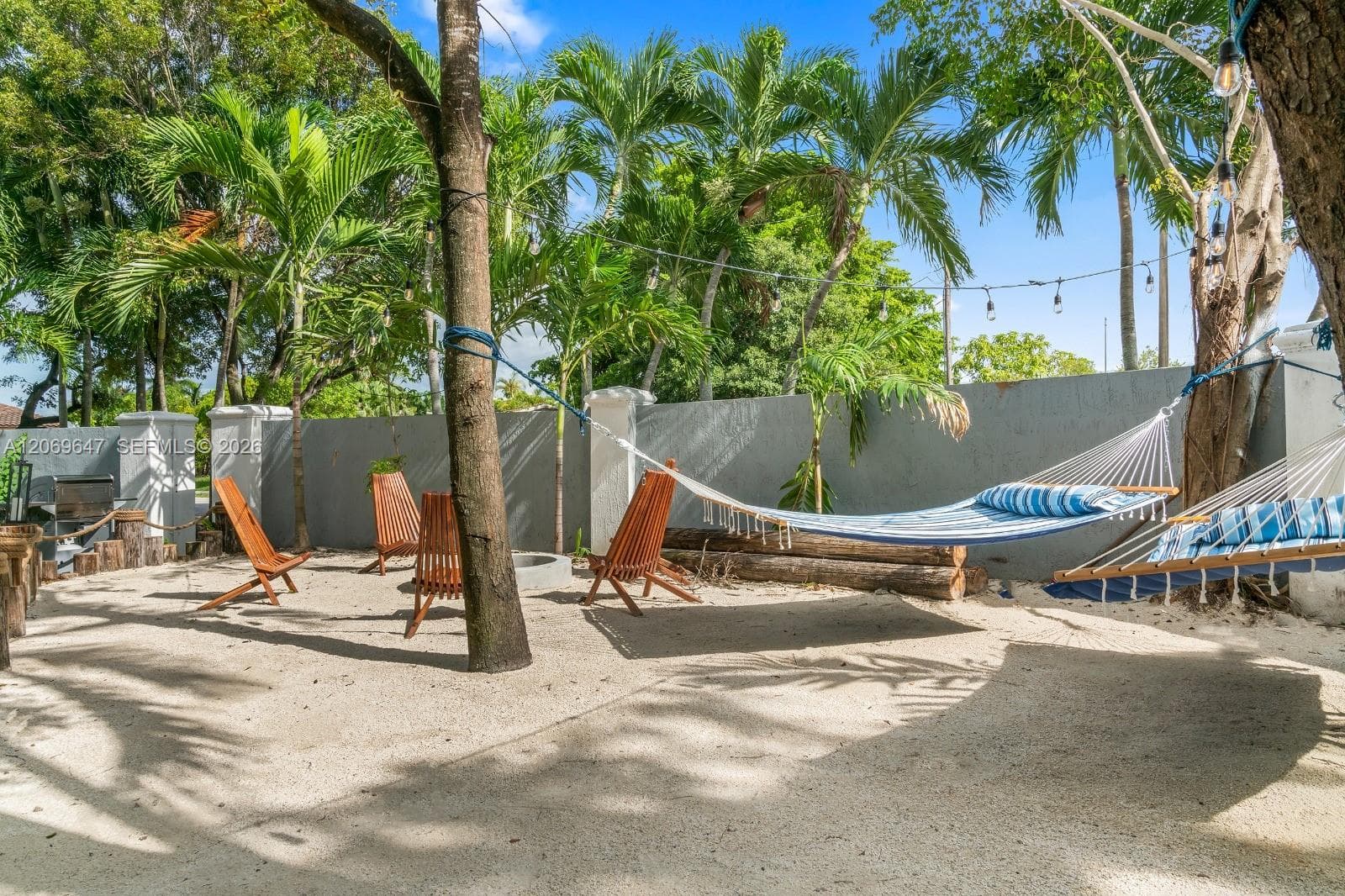 12141 Walsh Blvd, Miami FL 33184