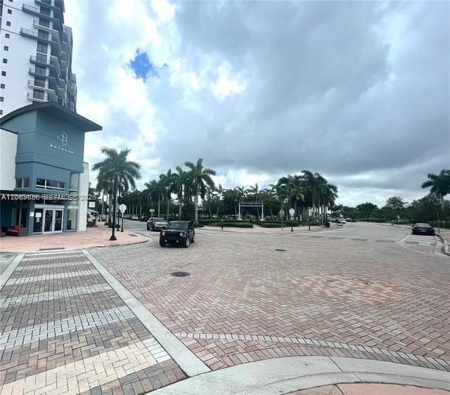 5252 NW 85th Ave # 1608, Doral FL 33166