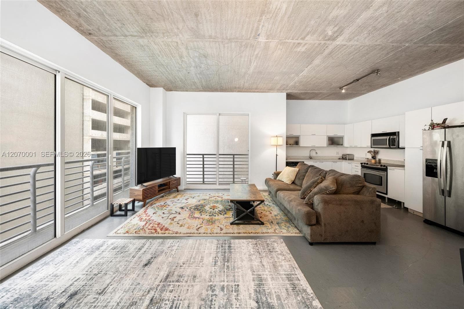 234 NE 3rd St # 602, Miami FL 33132