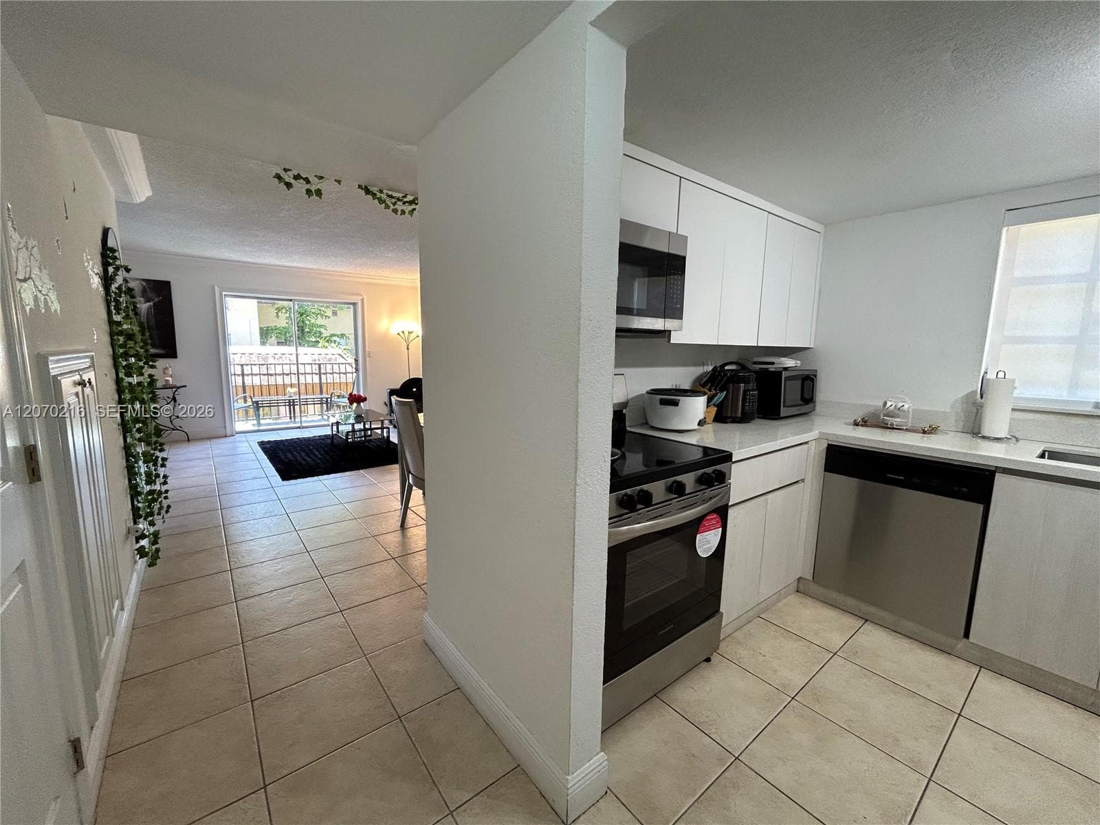 8500 SW 109th Ave # 220, Miami FL 33173
