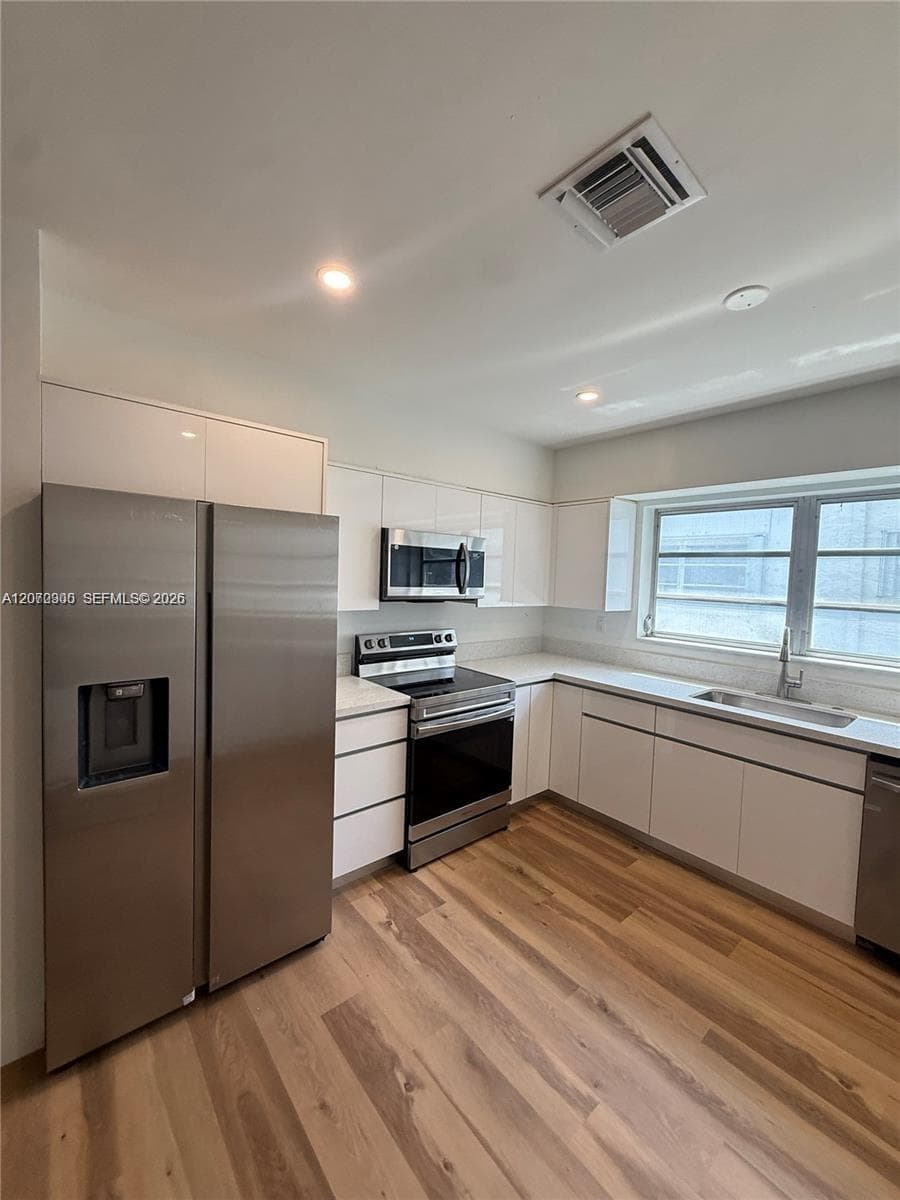 1532 Trillo Ave, Coral Gables FL 33146