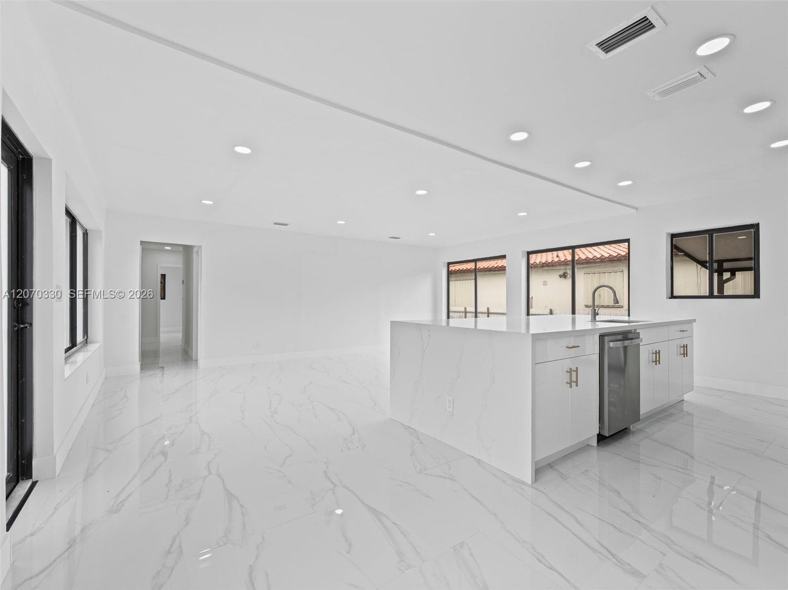 2500 SW 23rd Ter, Miami FL 33145