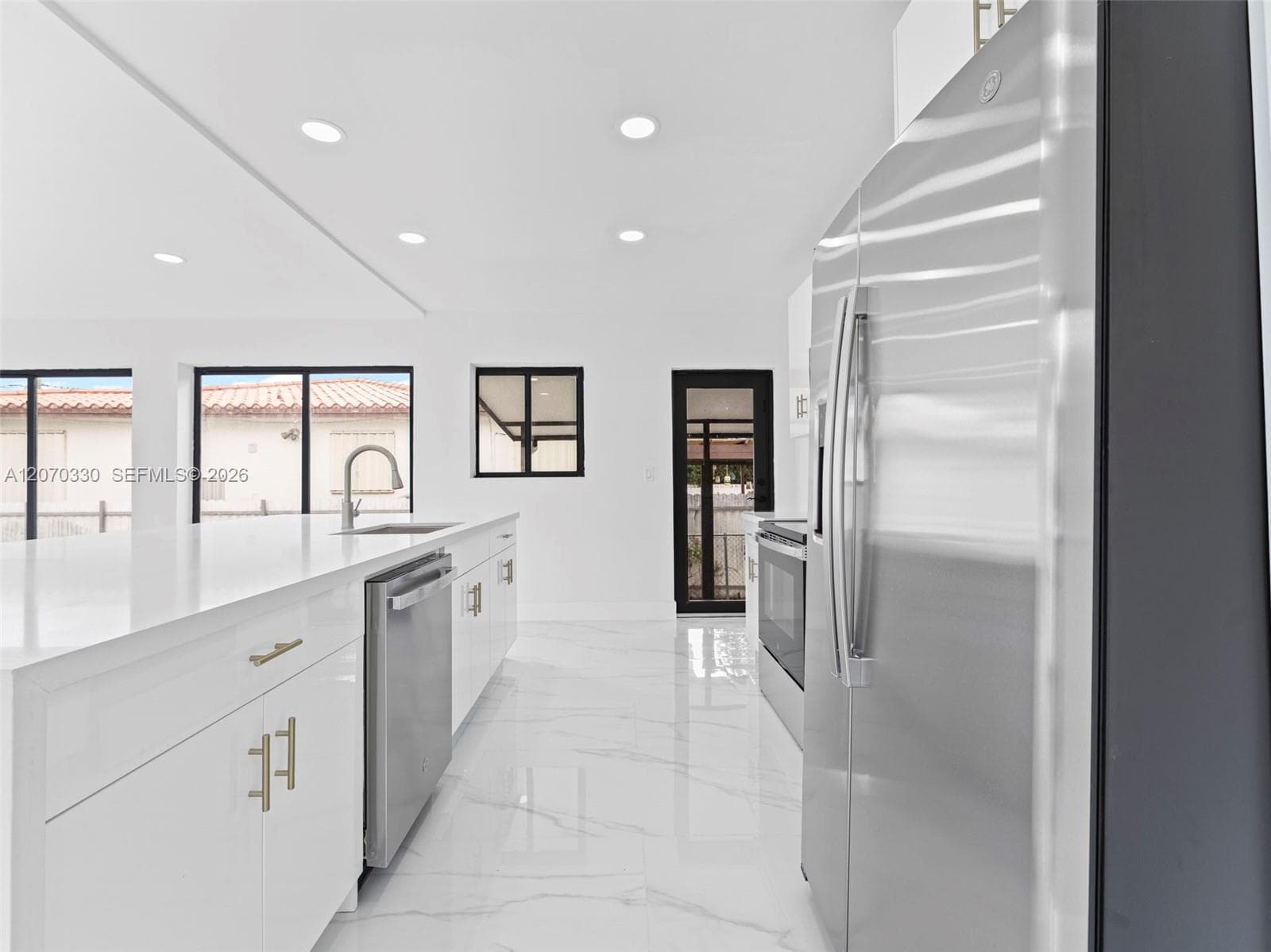 2500 SW 23rd Ter, Miami FL 33145