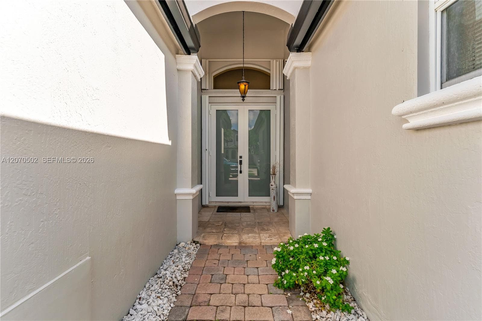 14591 SW 30th St, Miami FL 33175