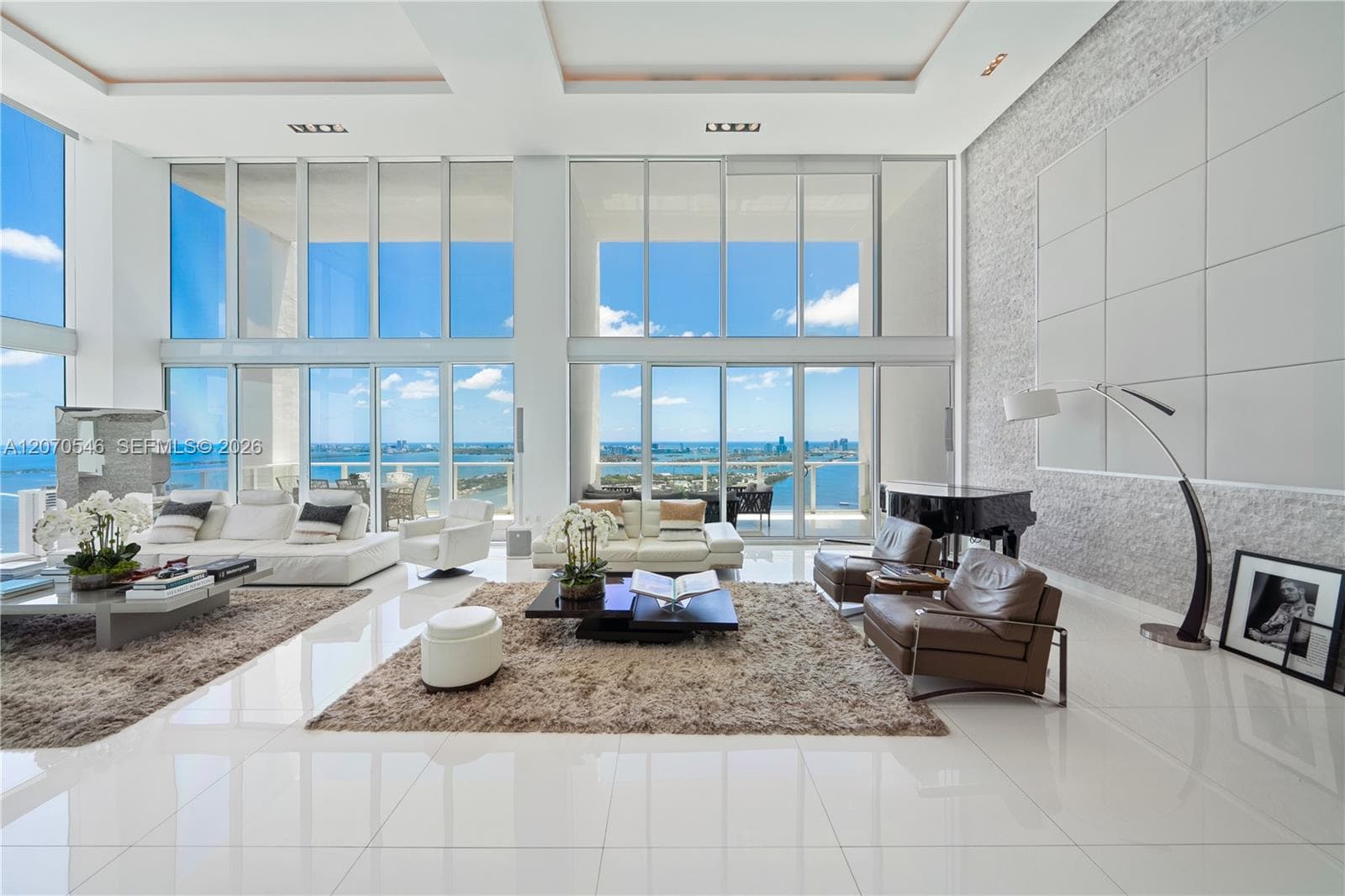 1040 Biscayne Blvd # 4403, Miami FL 33132