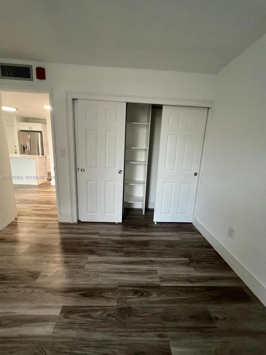 310 Fontainebleau Blvd # 204, Miami FL 33172