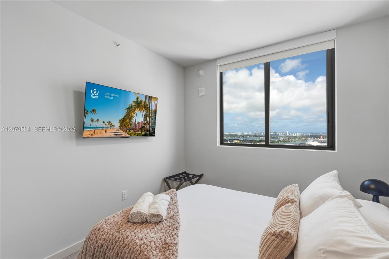 121 NE 5th St # 3312, Miami FL 33132