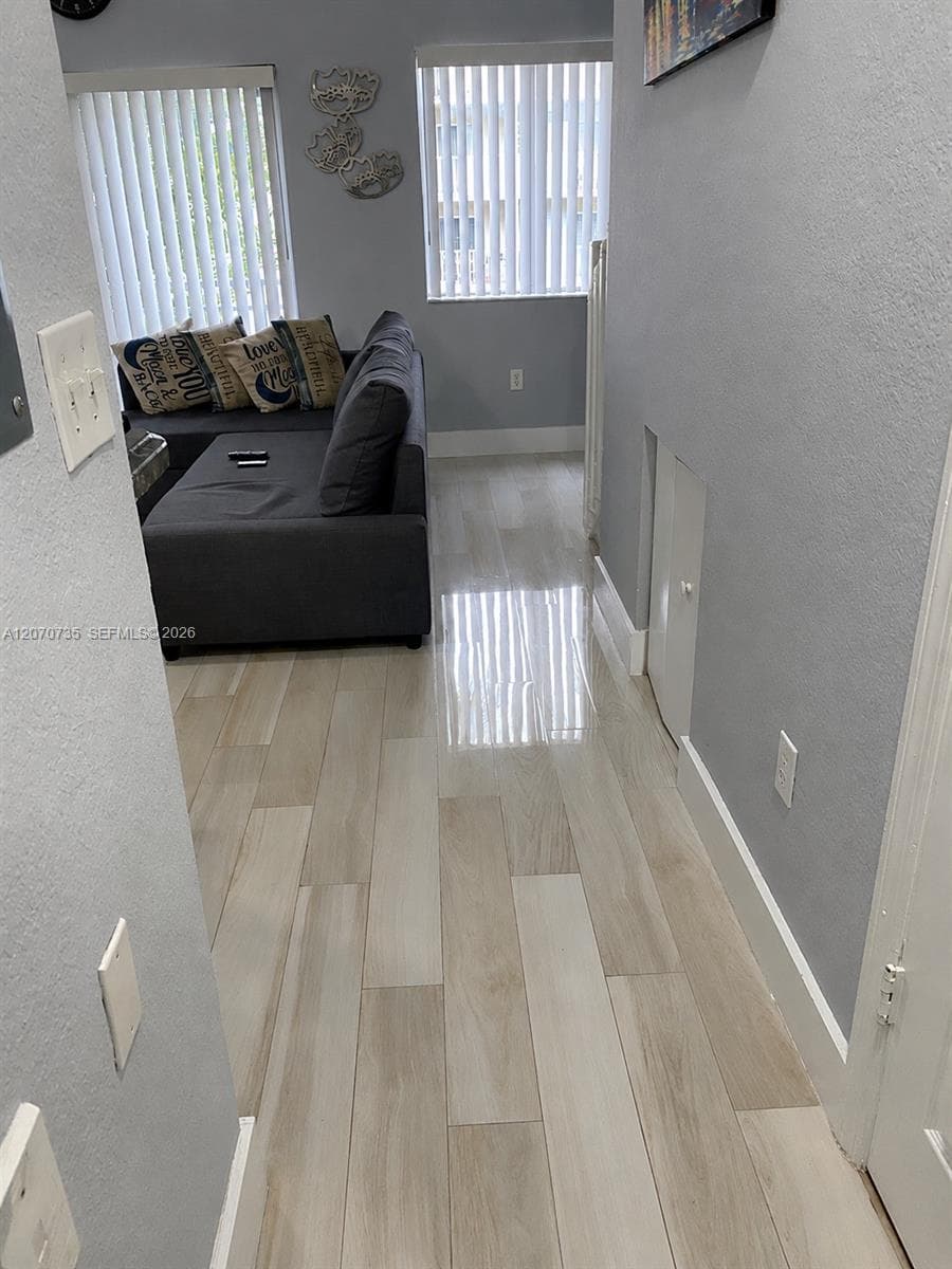 7991 NW 8th St # 110, Miami FL 33126