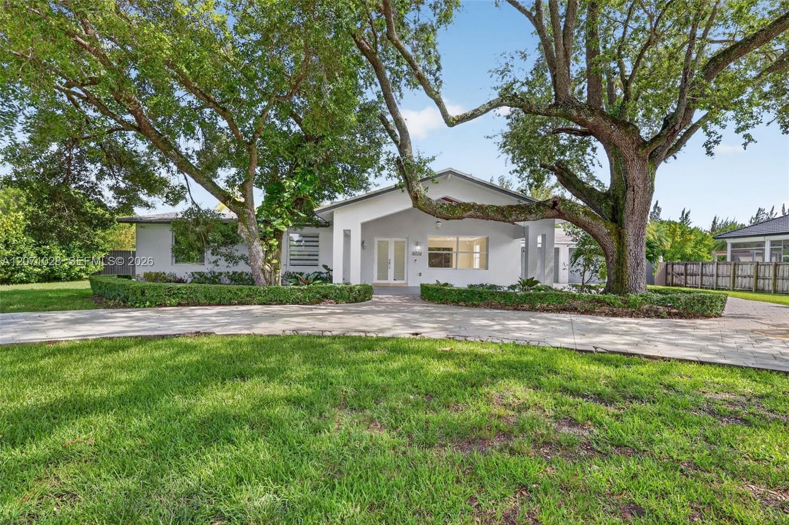 10890 SW 95th St, Miami FL 33176