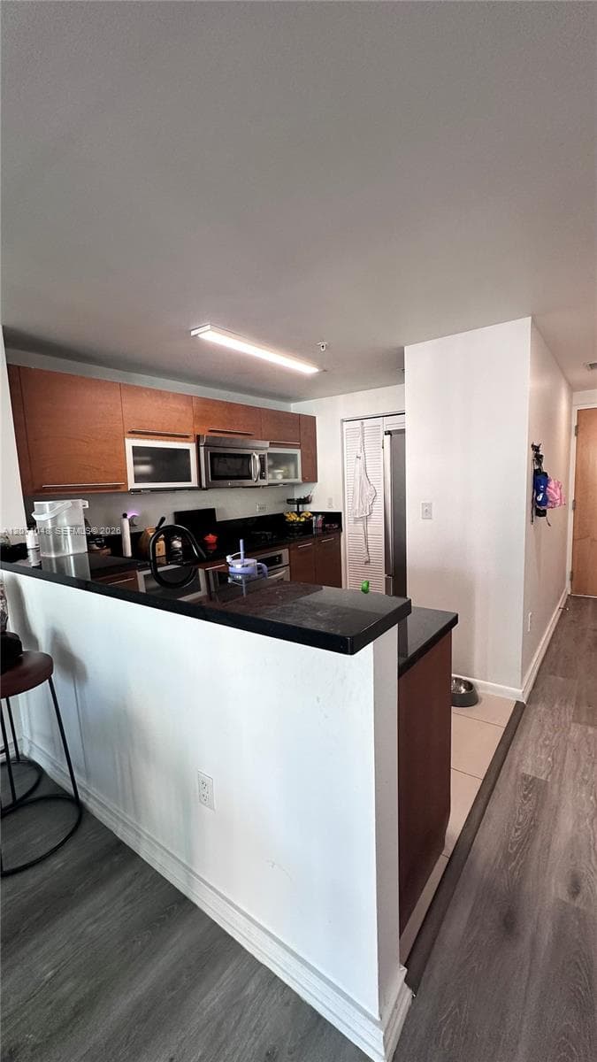 244 Biscayne Blvd # 1707, Miami FL 33132