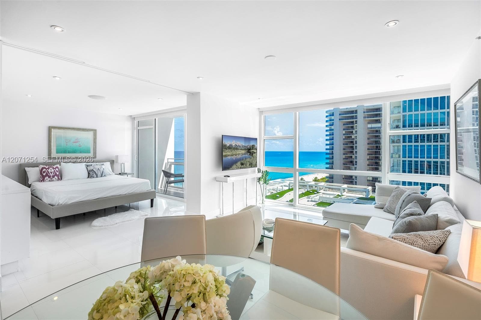 6801 Collins Ave, Miami Beach FL 33141