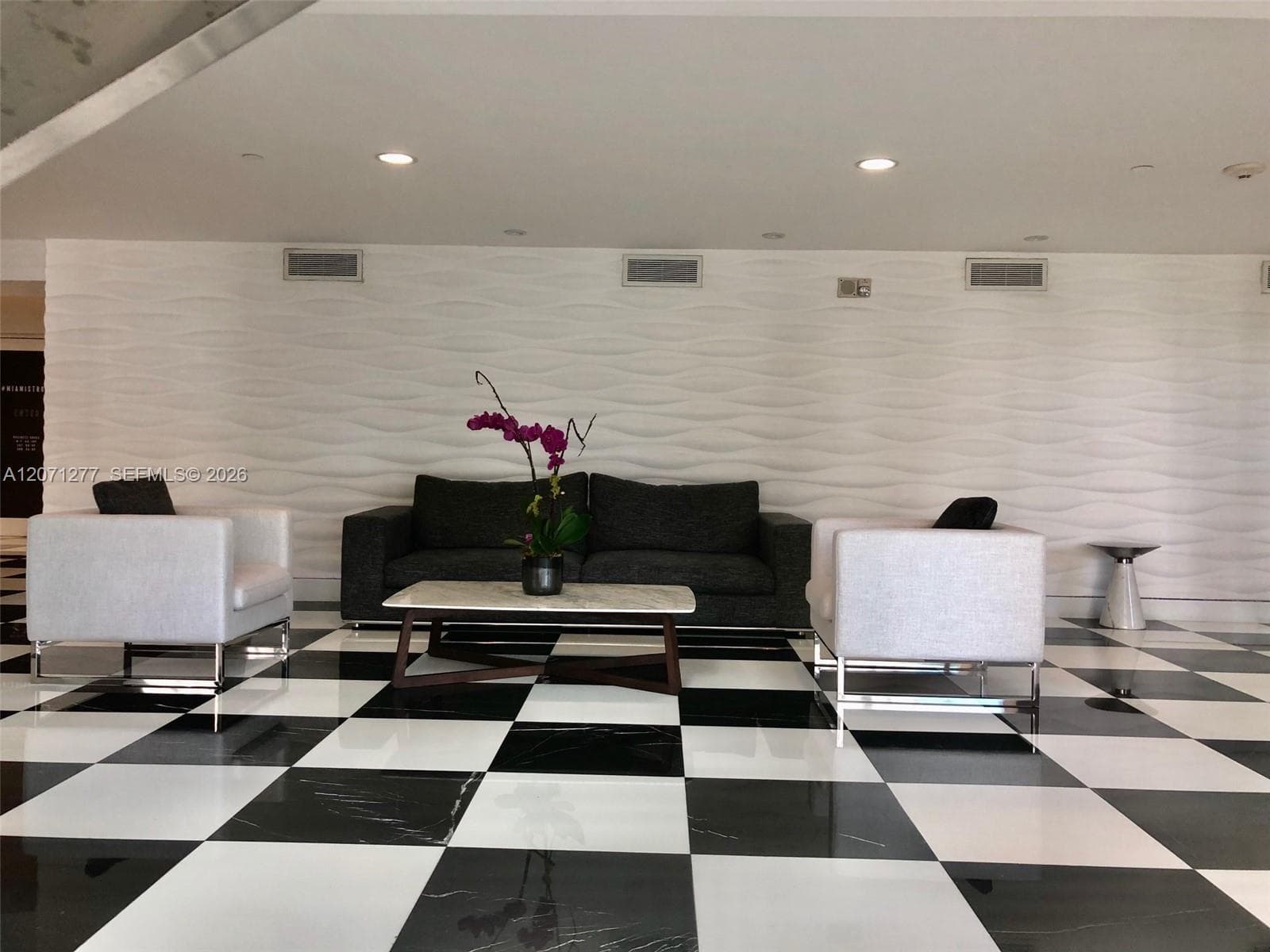 1800 N Bayshore Dr # 814, Miami FL 33132