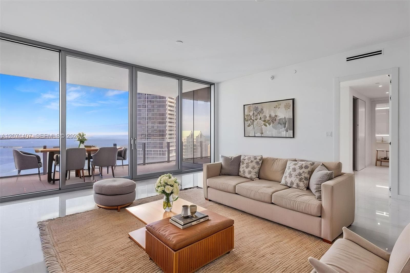 300 Biscayne Boulevard Way # 4303C, Miami FL 33131