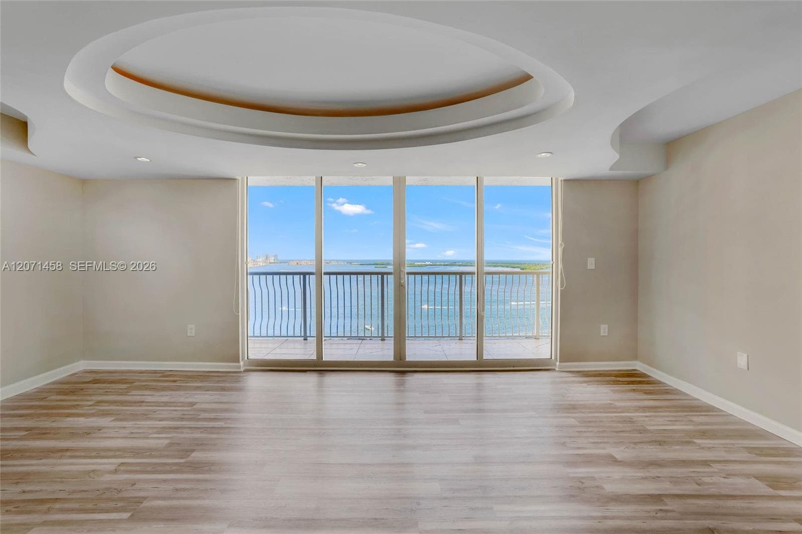 1200 Brickell Bay Dr # 3001, Miami FL 33131