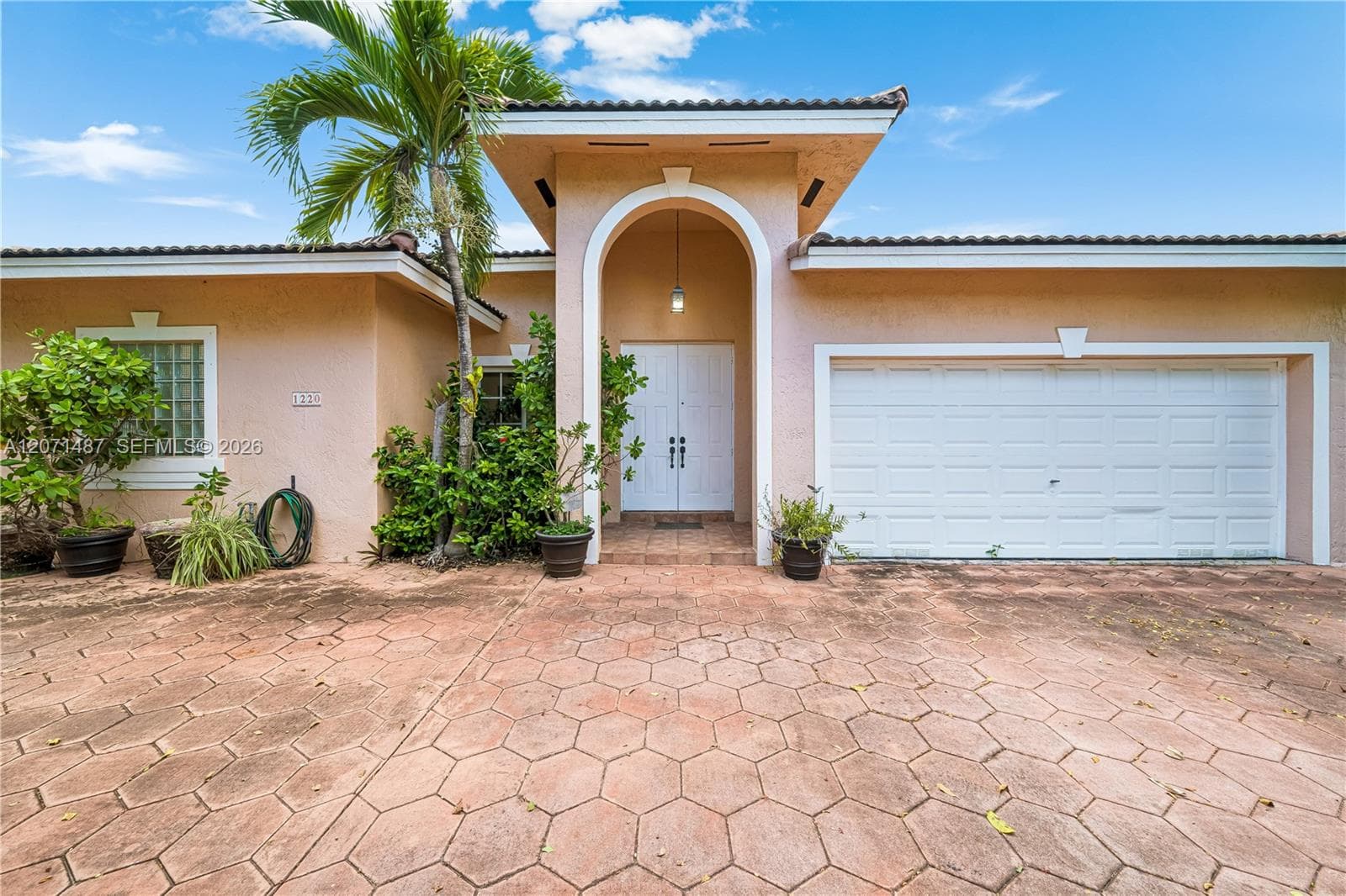 1220 SW 139th Ave, Miami FL 33184