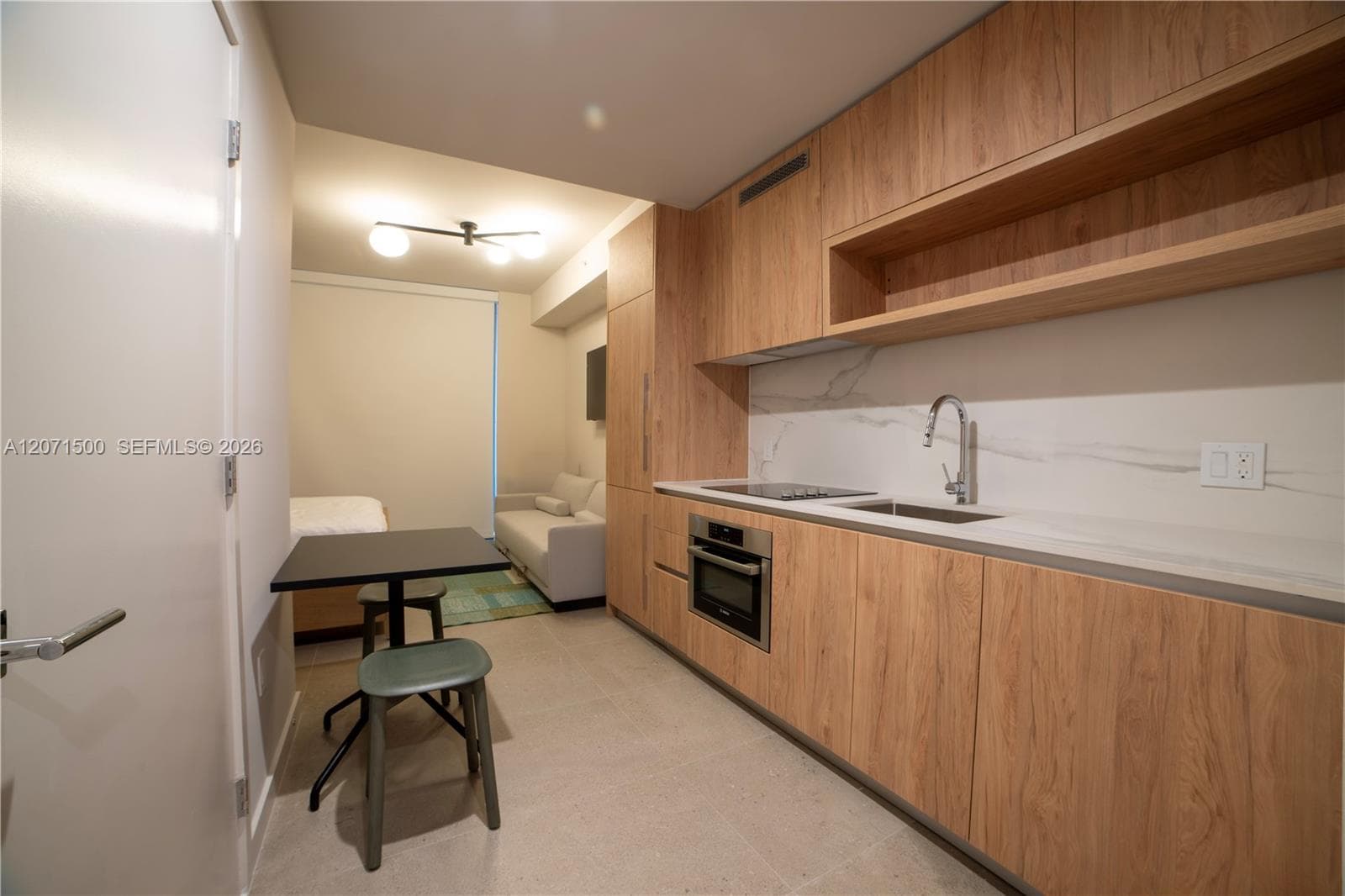 11 NE 6TH # 1908, Miami FL 33132