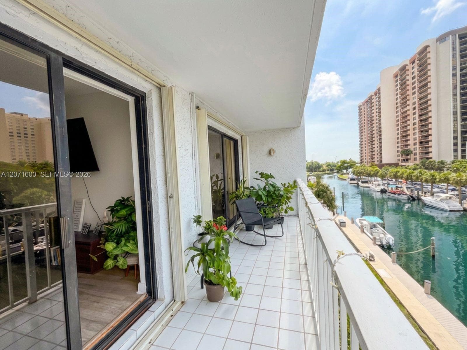 1650 NE 115th St # 403, Miami FL 33181