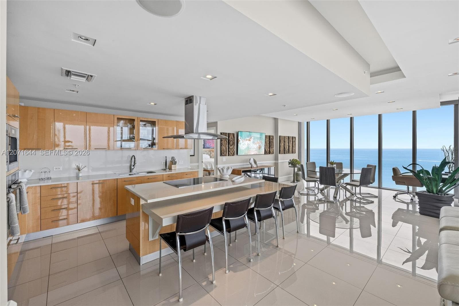 6899 Collins Ave # 2708, Miami Beach FL 33141