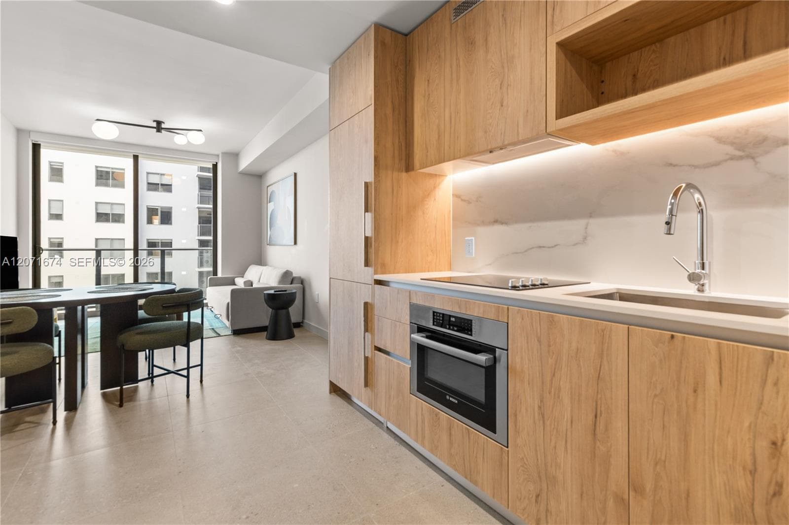 11 NE 6 ST # 3213, Miami FL 33132
