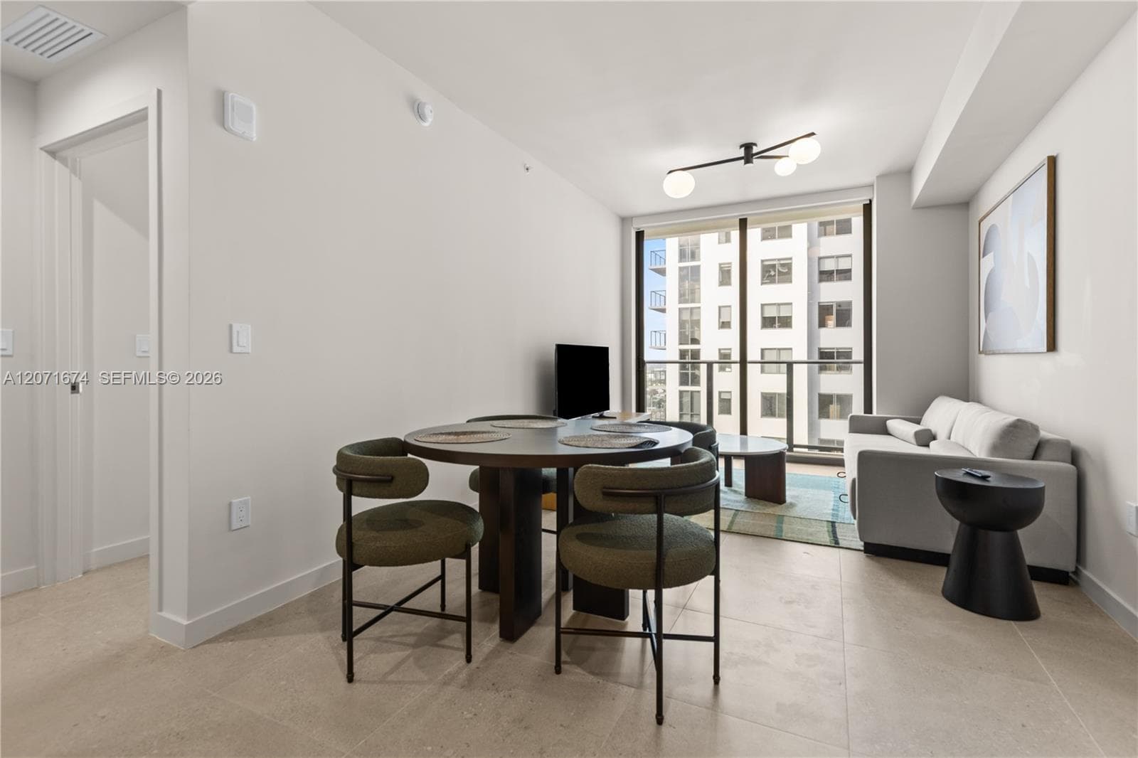 11 NE 6 ST # 3213, Miami FL 33132