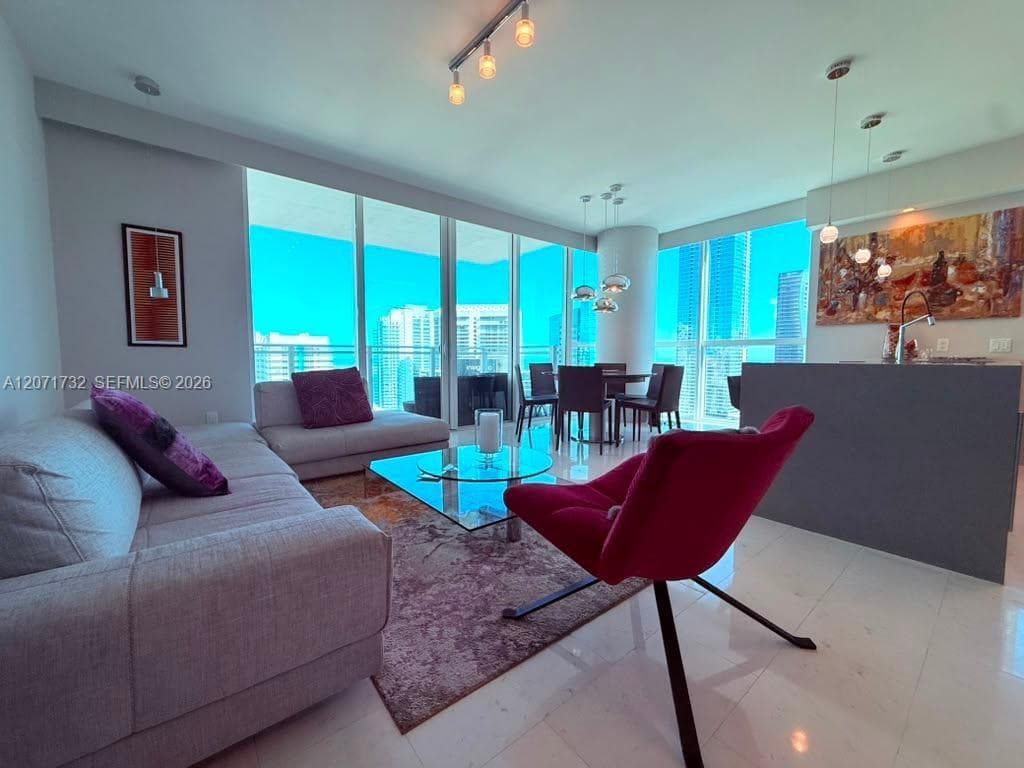 1080 Brickell Ave # 3600, Miami FL 33131