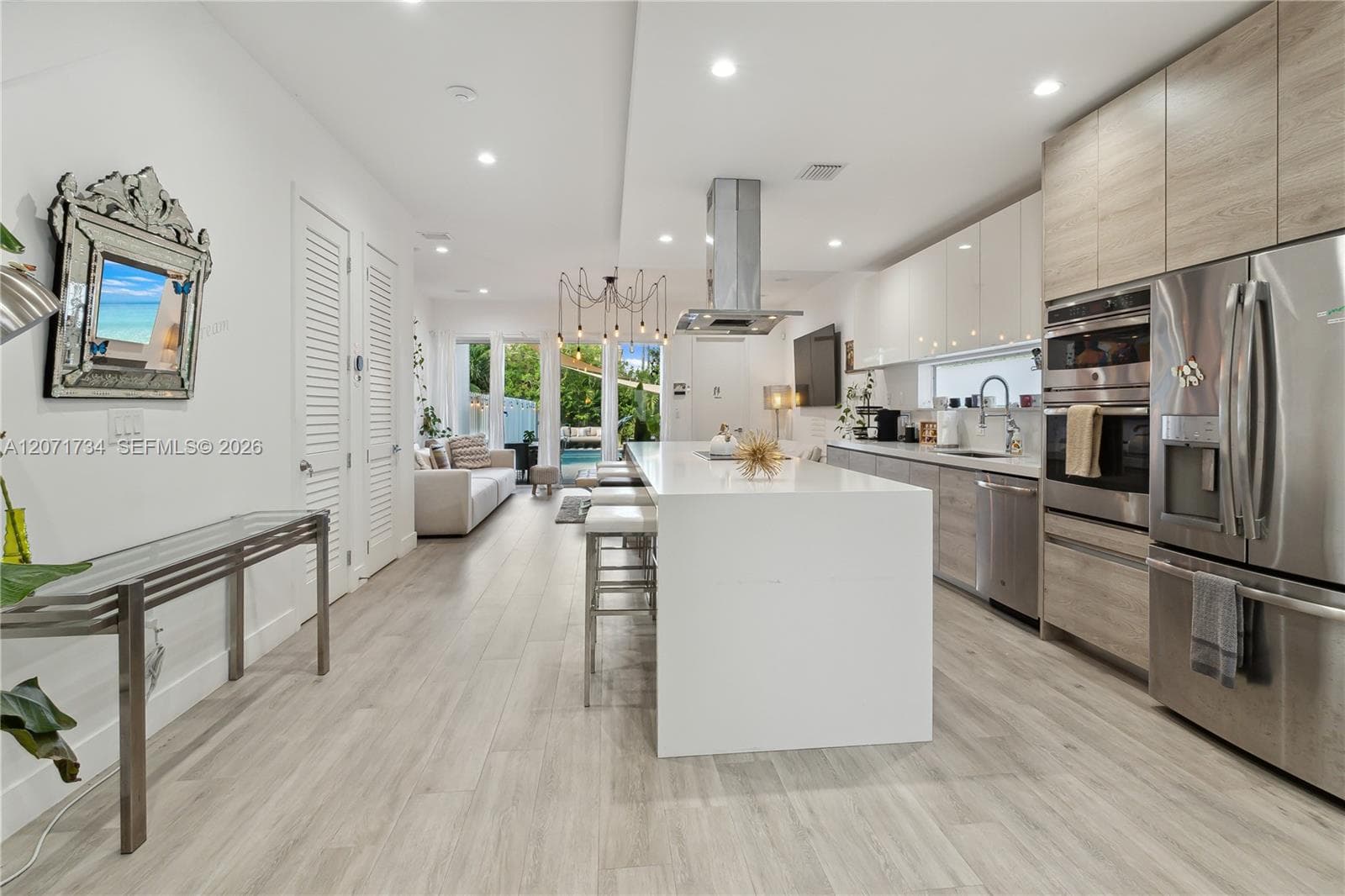 3575 SW 23rd St # 3575, Miami FL 33145