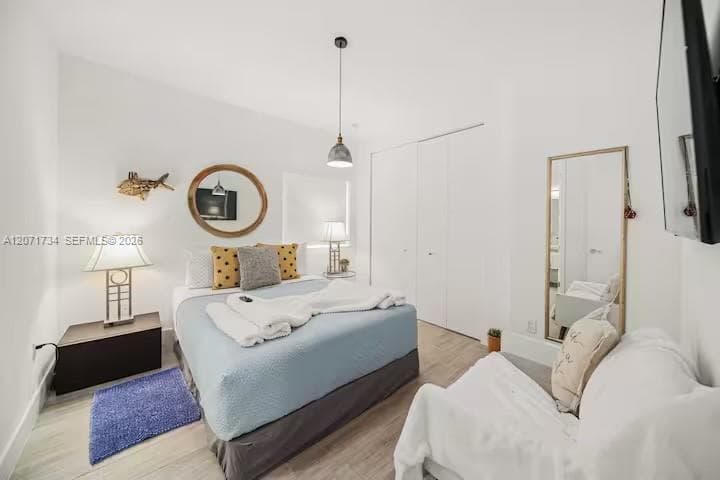 3575 SW 23rd St # 3575, Miami FL 33145