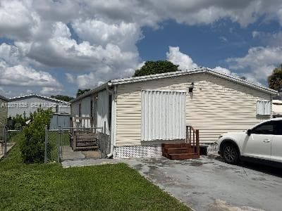 19800 SW 180th Ave unit 131, Miami FL 33187