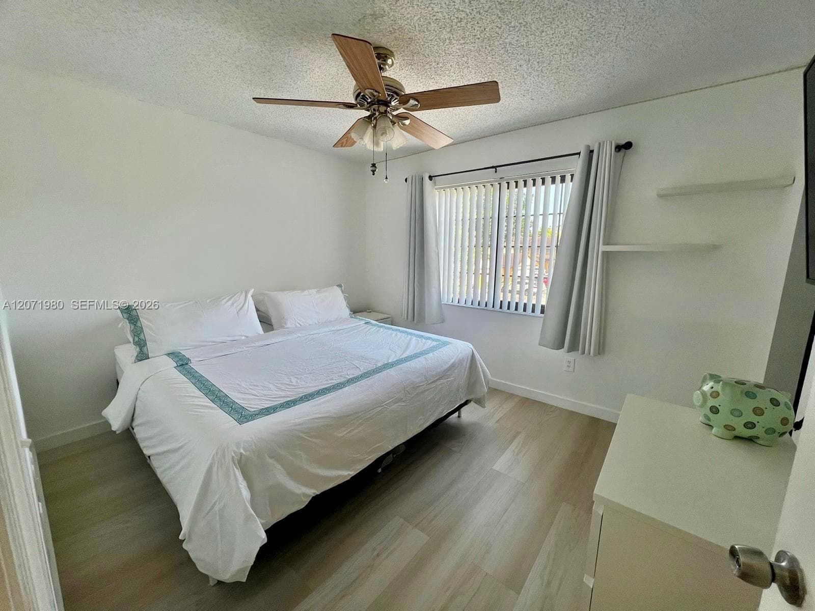 1133 NE 210th Ter, Miami FL 33179