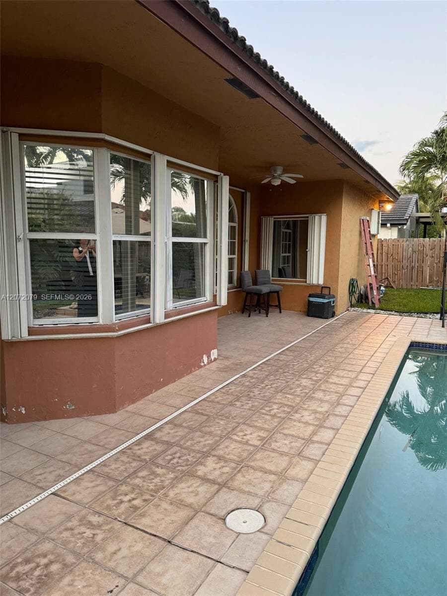 15234 SW 140th St, Miami FL 33196