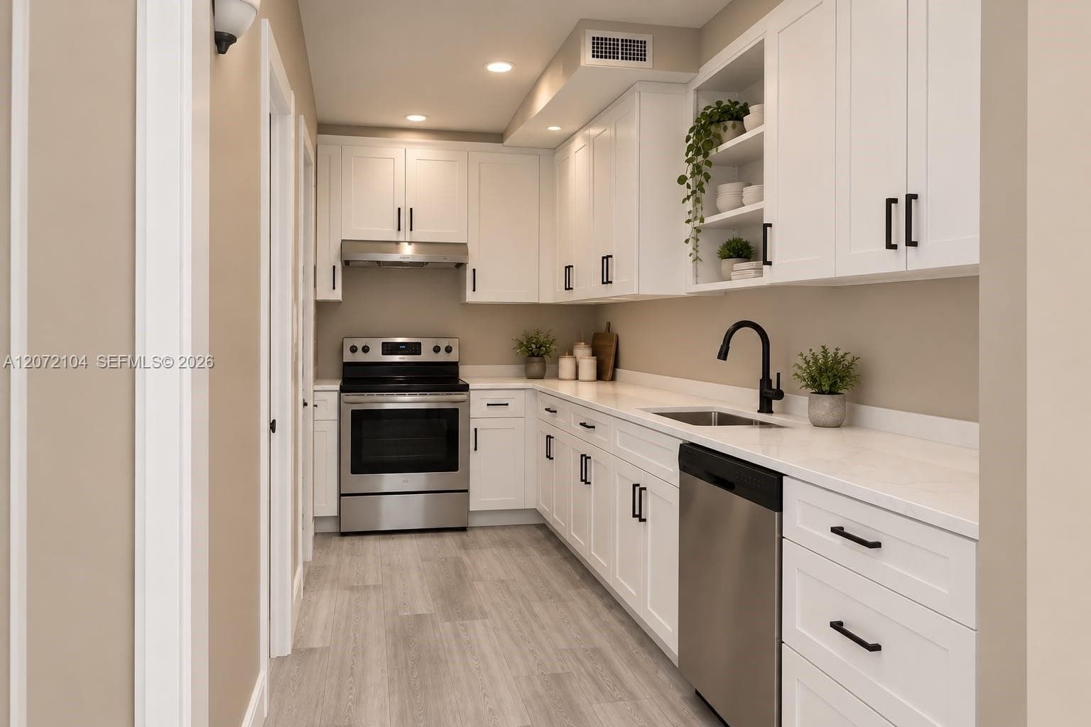 7832 Collins Ave # 202, Miami Beach FL 33141