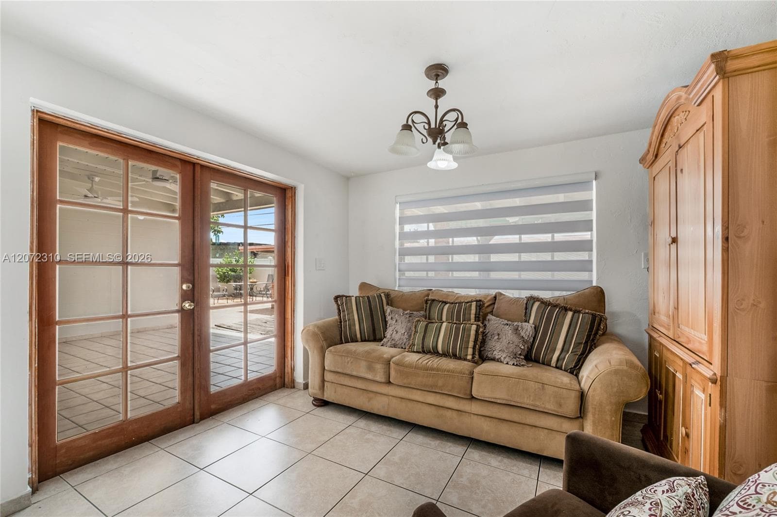 10240 SW 35th St, Miami FL 33165