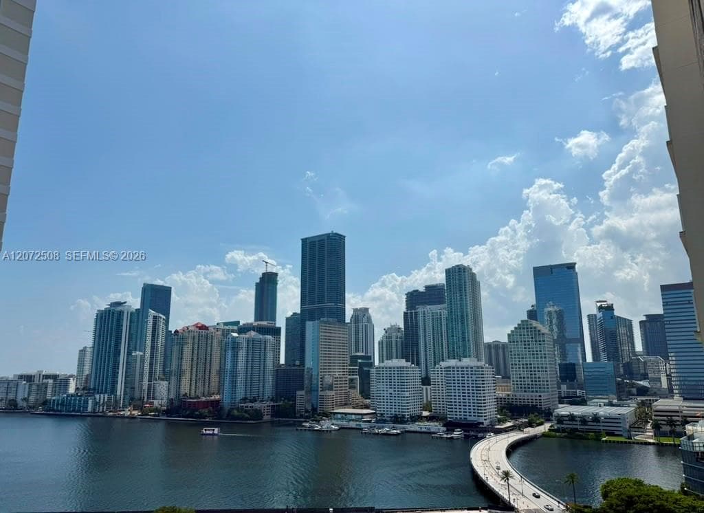 770 Claughton Island Dr # 2016, Miami FL 33131