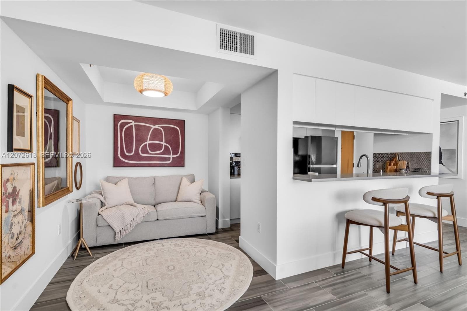 1200 Brickell Bay Dr # 2501, Miami FL 33131