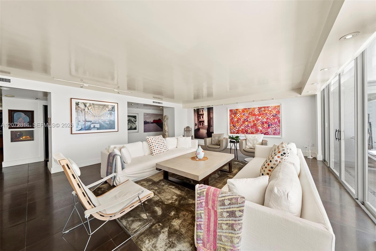 600 Grapetree Dr, Key Biscayne FL 33149