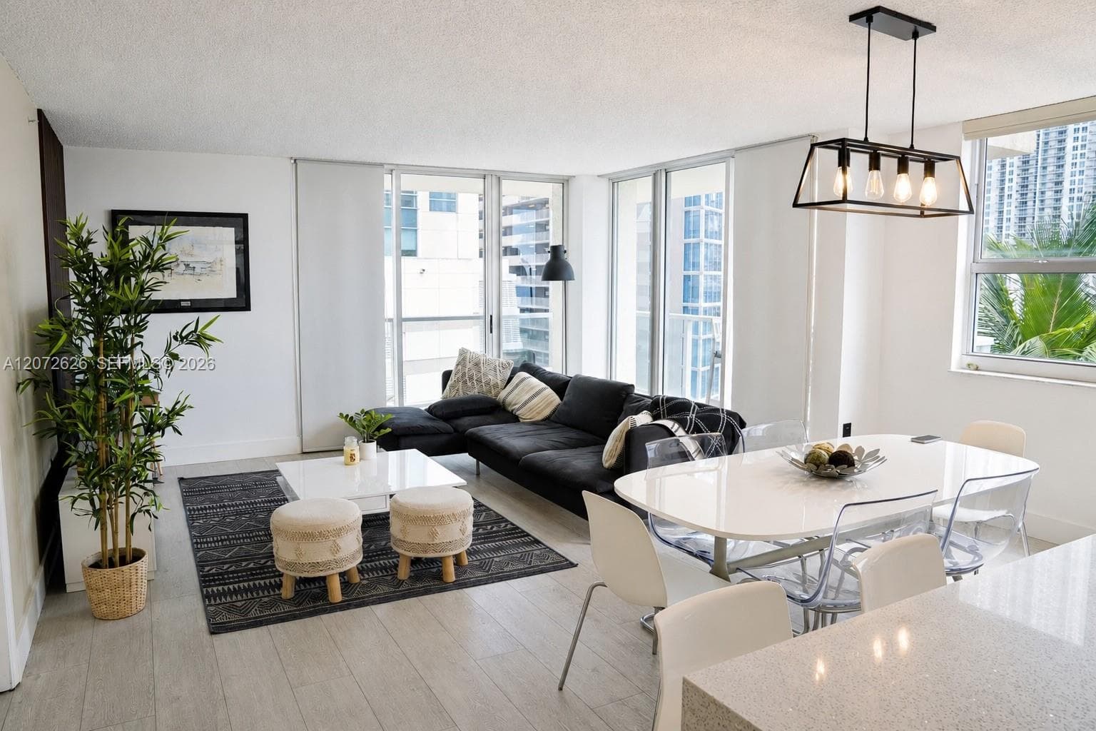 1155 Brickell Bay Dr # 902, Miami FL 33131