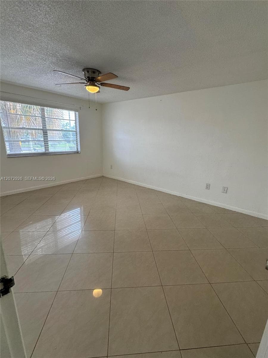 4530 NW 79th Ave # 2D, Doral FL 33166
